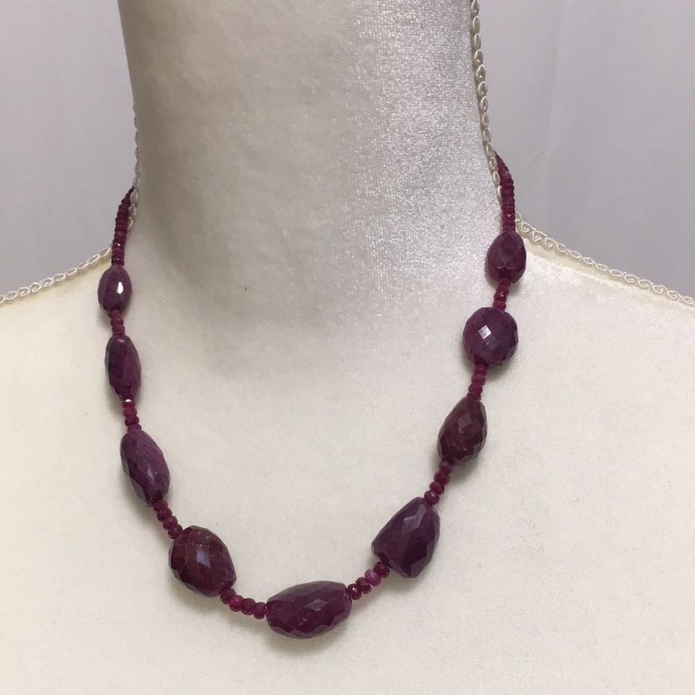 GEMS EN VOGUE ROUGH RUBY STONES NECKLACE